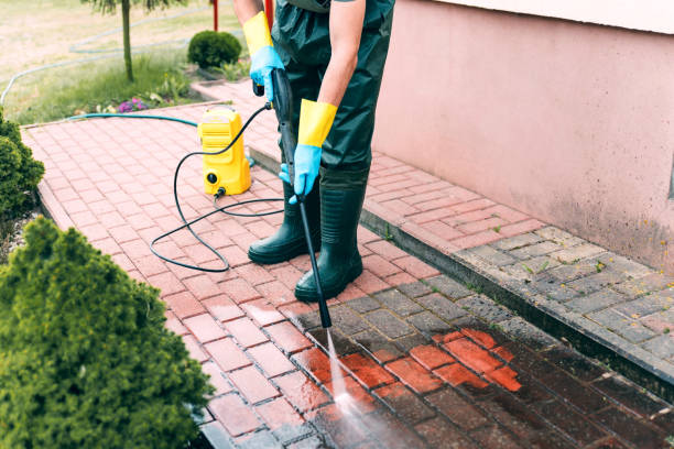 Best Parking Lot and Garage Cleaning  in Madisonville, TX